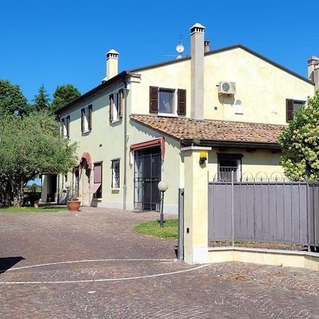Chez Barnie Favoloso Appartamento Privato In Villa A 800Mt Ingresso Fiera Rimini Eksteriør bilde
