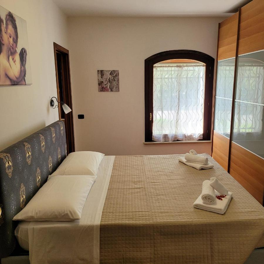 Chez Barnie Favoloso Appartamento Privato In Villa A 800Mt Ingresso Fiera Rimini Eksteriør bilde