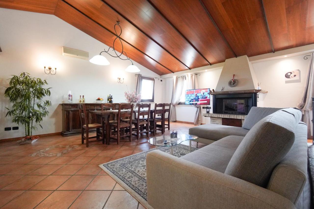 Chez Barnie Favoloso Appartamento Privato In Villa A 800Mt Ingresso Fiera Rimini Eksteriør bilde